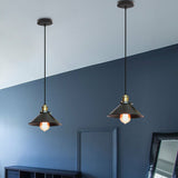 Cone-shaped Pendant light made of brass