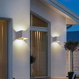Modern Aluminum Waterproof LED Wall Sconce Wall Light Outdoor and Indoor Use