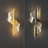 Glasspilar™ - Luxurious wall light with glass candelabra